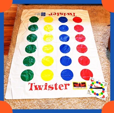 ❤️Vintage 1998 TWISTER Game Milton Bradley Replacements Spinner+Play Sheet EUC❤️ - Image 1 of 4