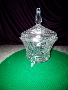 AMERICAN 1938 24% lead crystal 3 legged candy dish with  - Picture 1 of 9