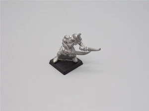 Warhammer: Dark Elves - Dark Elf miniature (MM70 Marauder DE5) - Picture 1 of 1