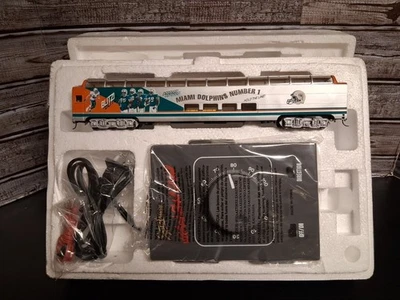 De colección Bachman Miami Dolphins NFL Hawthorne Village Tren Escala HO Spectrum Magnum Foto 1 de 4