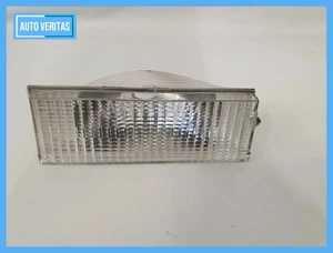 original turn signal light front left Jeep Cherokee XJ SF8956000101 white - Picture 1 of 5