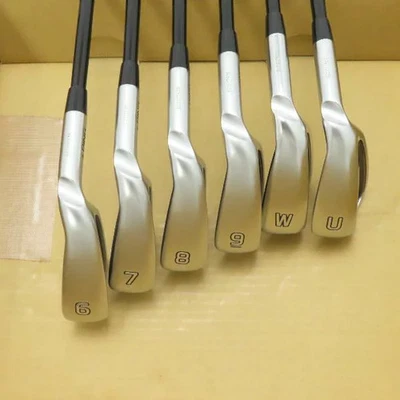 Ping G730 Iron Set 6-W,U 6pc Flex Regular ALTA J CB BLACK Graphite - Image 1 of 4