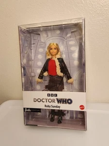 Mattel Barbie BBC The Series’ 14th Season Dr. Who Ruby Sunday Sammlerpuppe - Bild 1 von 6