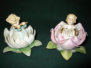Due statuine Lefton ragazza in un fiore che suona flauto e fisarmonica - Foto 1 di 9