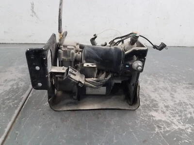 2008 Cadillac Escalade ESV Air Ride Compressor #1071 A12 - Image 1 of 4