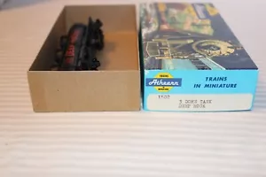 HO Scale Athearn 40' Triple Dome Tank Car, Deep Rock, Black #207 Built - Picture 1 of 4