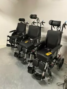 NEW Gravity II Comfort Tilt In Space Safety Wheelchair Postural Support Clematis - Picture 1 of 4