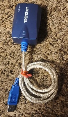 TRENDnet TU-ET100C H/W:C3.2 Fast Ethernet Adapter - Image 1 of 4