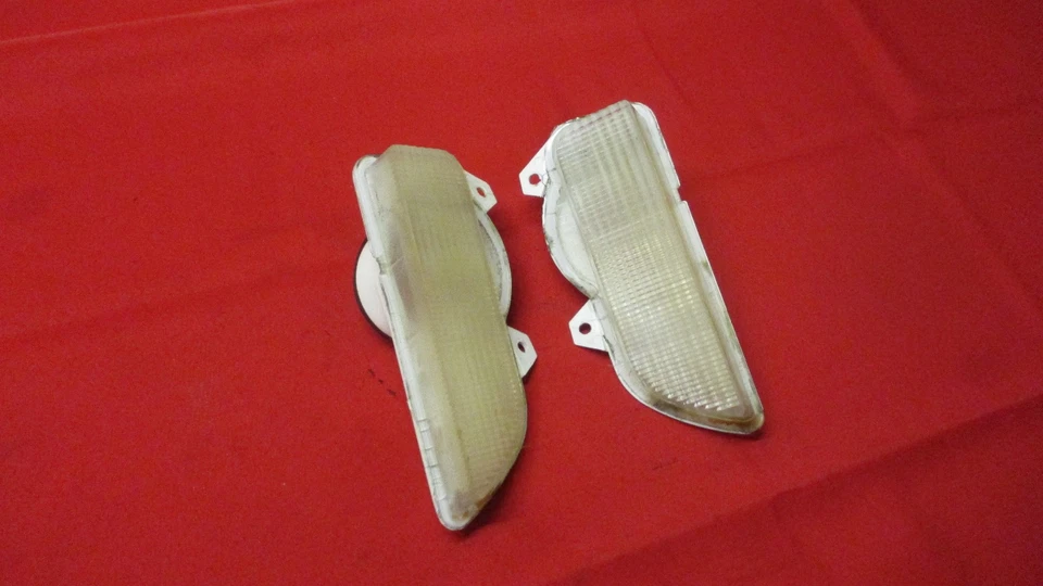 Buick Apollo 1973 1974 par de luces de respaldo Foto 1 de 4