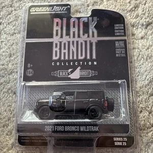 Ford Bronco Wildtrak Chase Black Bandit R25 Greenlight Gl 2021 '21 fundido a presión - Imagen 1 de 2