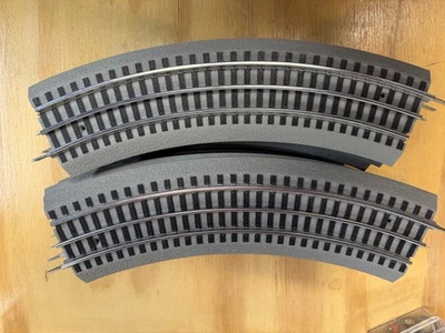 Lionel FASTRACK O31 Curved Track O-31 Curve (6-37103) - USED - 16 available - Image 1 of 4