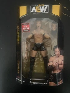 AEW UNRIVALED KONOSUKE TAKESHITA CHASE SERIES 16 WITH STICKER  **NEW** 1 Of 5000 - Picture 1 of 2