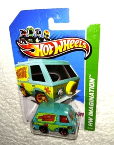 Hot Wheels Scooby-Doo The Mystery Machine NEW HW Diecast Van - Picture 1 of 2