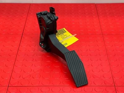 2016-2019 Chevy Volt Accelerator Pedal Assembly Genuine OEM Part 13373776 Foto 1 de 4