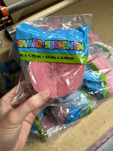 BULK BUY 36 x UNIQUE 81ft Pink Crepe Streamer brand new party decoration - Picture 1 of 3