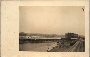 Crockett, CA Postcard (1900s) California & Hawaiian Sugar Refining Co. - Picture 1 of 3