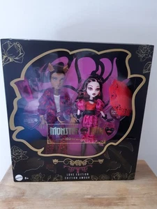 Monster High Howliday Love Edition Dolls Draculaura Clawd Wolf Collector - Picture 1 of 6