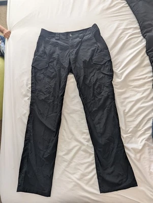 Pantalones negros para mujer 5,11 talla 10 carga táctica regular Foto 1 de 4