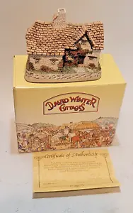 David Winter Cottages sussex cottage box and COA - Picture 1 of 2