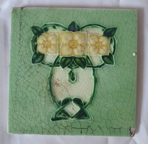 ENGLISH ART NOUVEAU DESIGN 6 INCH TILE (D) Cover
