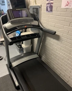 NordicTrack Commercial 2450 Folding Treadmill - Picture 1 of 4