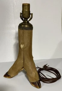 Vintage Deer Leg Lamp Hunting Cabin Lodge Man Cave Taxidermy Folk Decor Elk - Picture 1 of 11
