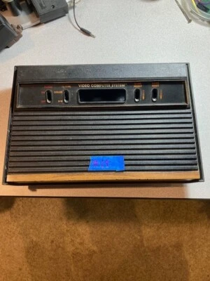 Carcasa de consola Atari CX2600A (4 conmutadores) # 19 "solo" Foto 1 de 4