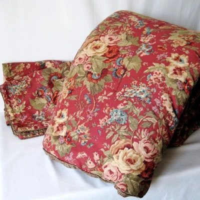 Chaps Queen Comforter + 2 Shams SUMMERTON Ralph Lauren Red Floral Cotton READ - Image 1 of 4