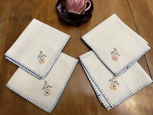 4 VTG Cloth Cottage Napkins Handmade Cross-Stitched-Naive - Picture 1 of 5