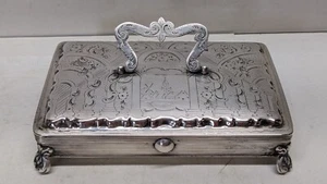 ANTIQUE LARGE SOLID SILVER TRINKET JEWELRY BOX VICTORIAN ENGRAVED ANTIQUE 191g - Picture 1 of 21