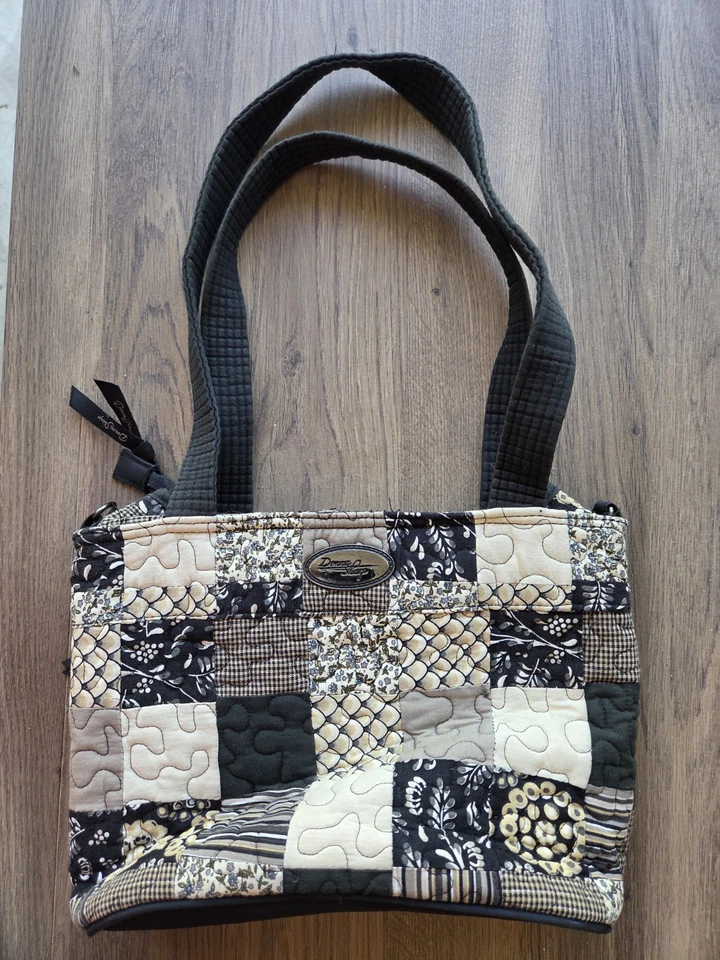 Cartera Donna Sharp acolchada con retazos Foto 1 de 1