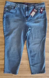 Gloria Vanderbilt Amanda Jeans Blue Denim Tapered Leg Supreme Stretch 24W NWT - Picture 1 of 5