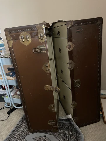 antique vintage steamer wardrobe trunk 🧳 suitcase Cover