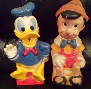 2 BANCOS PERSONAJES DISNEY VINTAGE "DONALD DUCK & PINOCHO  - Imagen 1 de 1