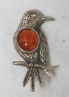 VINTAGE SILVER SILVER & FOSSILIZED AMBER ROBIN RED BREST PIN BACK BROOCH