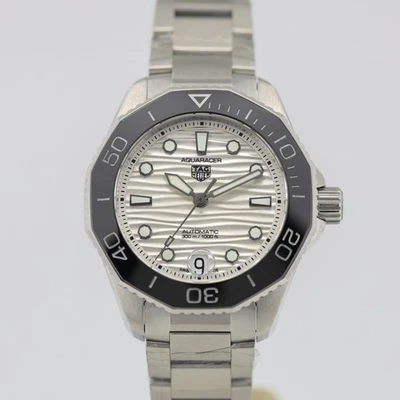 Tag Heuer Aquaracer Professional 300 fecha 36 mm esfera plateada WBP231C.BA0626 Foto 1 de 4