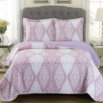 Jewel Reversible Wrinkle Free 3 Piece Coverlet Set  Patchwork Printed Quilts  - Image 1 of 2