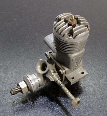 ENYA 29 4.91cc 5002 2 stroke glow engine control line used f/s - Image 1 of 4