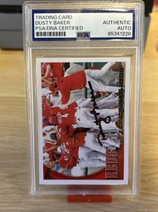 2010 Topps #32 Dusty Baker AUTO Cincinnati Reds Team Card PSA Authentic - Picture 1 of 3