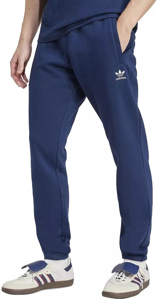 Pantalones deportivos Adidas Trefoil Essentials para hombre azul marino excelente estado talla M Foto 1 de 4