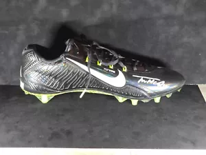 KANSAS CITY CHIEFS TRENT MCDUFFIE AUTOGRAPHED SIGNED CLEAT BECKETT HOLOGRAM - Picture 1 of 3