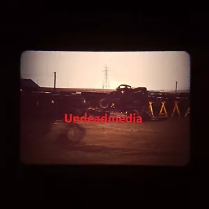 Koreakrieg Militär 6x6 umgedreht 2 DEA 1950er 35mm Dia roter Rand Kodachrome - Bild 1 von 3