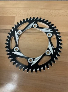 Vortex 525 CAT5 Aluminum Rear Sprocket Yamaha FZ6R 2009-2016 46T Black - Picture 1 of 3