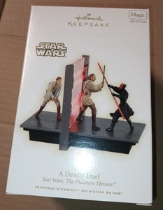 Hallmark Star Wars A DEADLY DUEL The Phantom Menace Keepsake Ornament 2009 - Bild 1 von 3