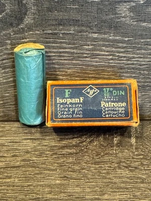 НЕМЕЦКИЙ ВИНТАЖНЫЙ ФИЛЬМ AGFA ВРЕМЕН ВТОРОЙ МИРОВОЙ ВОЙНЫ ISOPAN SUPER SPECIAL 1944 - Изображение 1 из 4