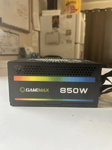 GAMEMAX 850W 80 Plus Gold Power Supply, ATX 3.0 & PCIE 5.0 Ready - Afbeelding 1 van 6