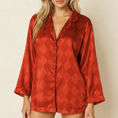 Blusa De Colección Christian Dior Para Mujer XL Camisa Abotonada Roja Geométrica Satén Top Usada en Excelente Condición Foto 1 de 4