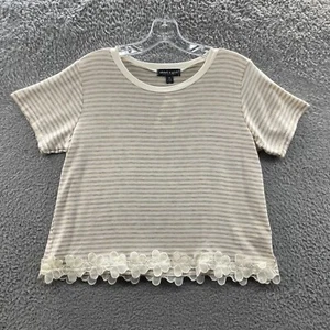 About A Girl Top Junior Girl Size Medium Beige Striped Cropped Top Ladies Size M - Picture 1 of 10