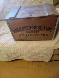 Caja de madera vintage de cerveza Anheuser Busch Bud centenario 1876-1976  - Imagen 1 de 7