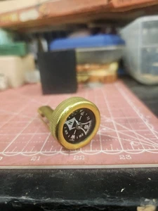 Vintage Messing Pin auf Zirkel - Bild 1 von 3